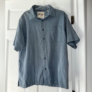 Men’s Vintage Silk Circa 1969 Button Down